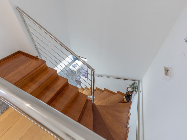 Villa avec 4 Chambres  à Torremuelle