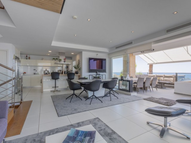 Villa avec 4 Chambres  à Torremuelle
