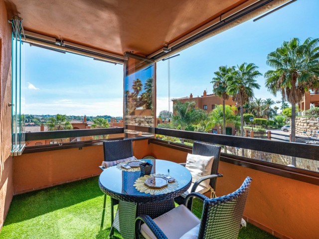3 Bedrooms Apartment in Benahavís