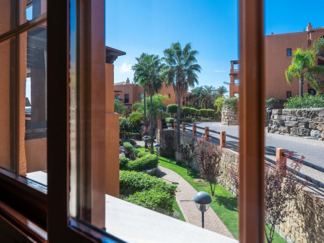 3 Bedrooms Apartment in Benahavís