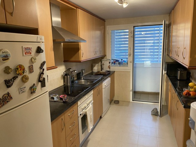 Apartamento con 3 Dormitorios  en Mijas