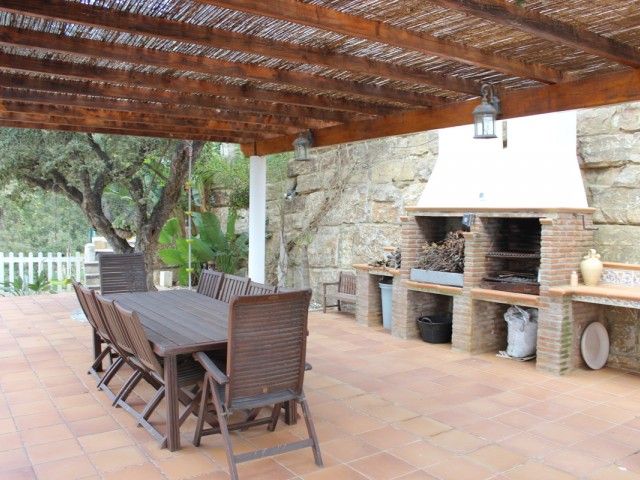 Villa avec 7 Chambres  à Artola
