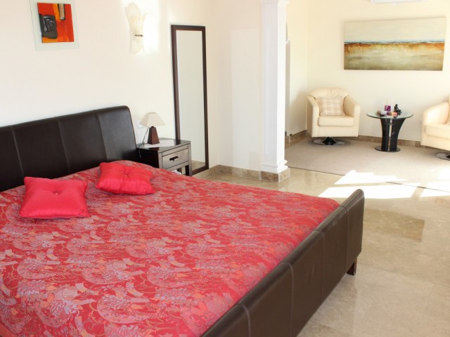 Villa avec 7 Chambres  à Artola