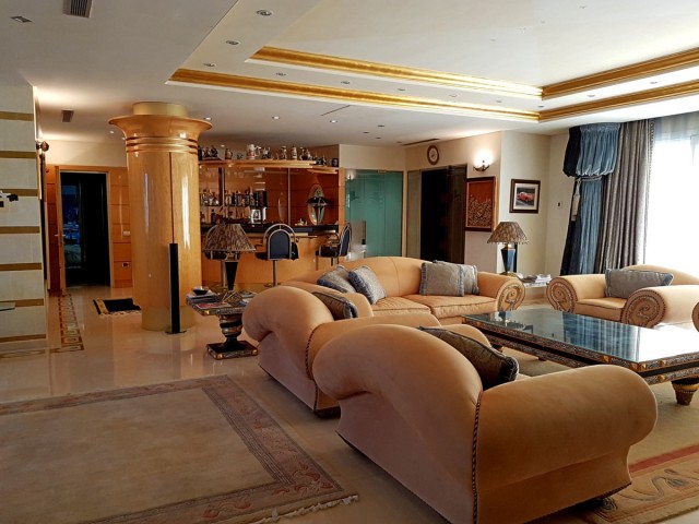 Penthouse in New Golden Mile