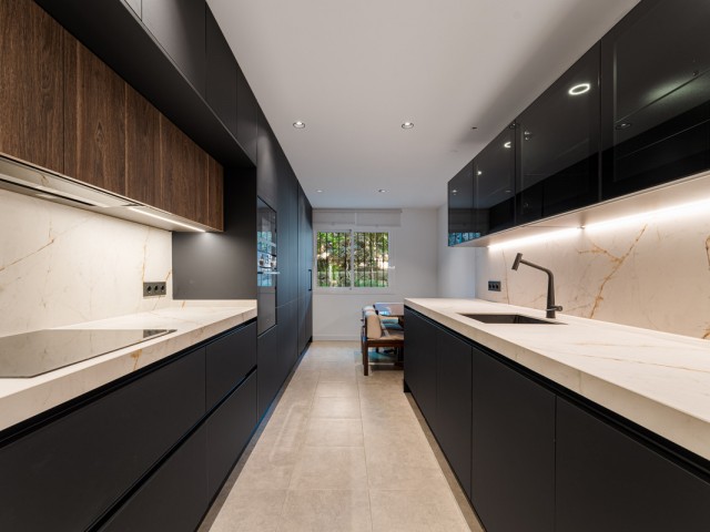 3 Bedrooms Apartment in Sierra Blanca