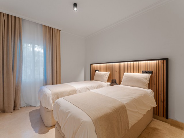 3 Bedrooms Apartment in Sierra Blanca