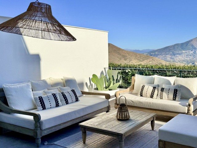 3 Makuuhuoneen Rivitalo Elviria