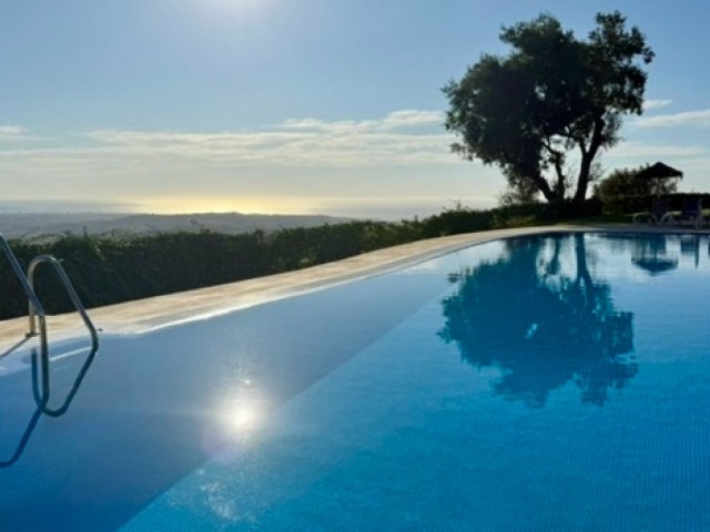 3 Makuuhuoneen Rivitalo Elviria