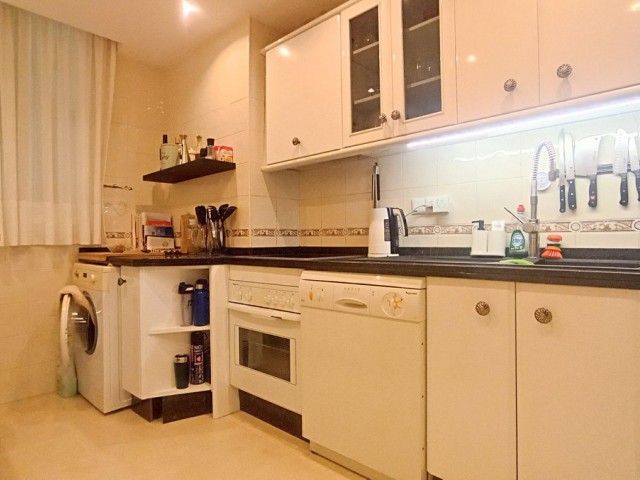 2 Bedrooms Apartment in Calahonda