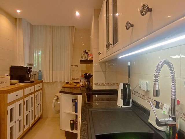 2 Bedrooms Apartment in Calahonda