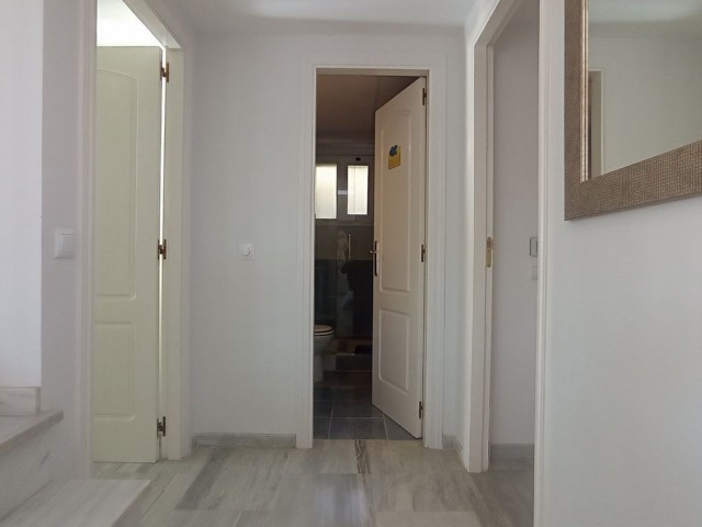 2 Bedrooms Apartment in Calahonda