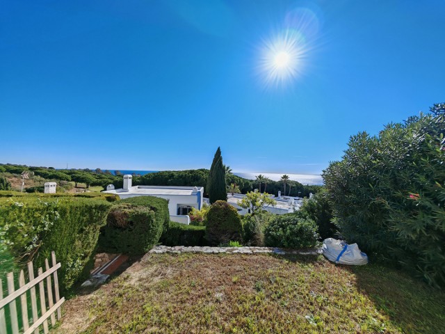 2 Bedrooms Townhouse in Cabopino