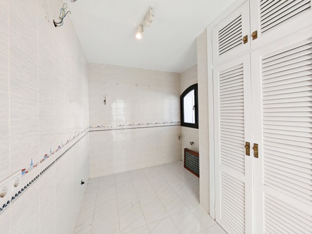 Maison mitoyenne avec 2 Chambres  à Cabopino