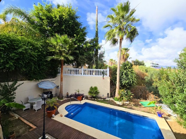 4 Bedrooms Villa in Riviera del Sol
