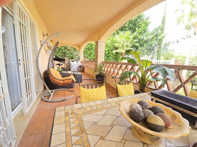 4 Bedrooms Villa in Riviera del Sol