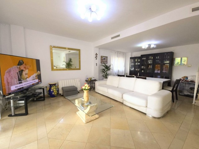4 Bedrooms Villa in Riviera del Sol