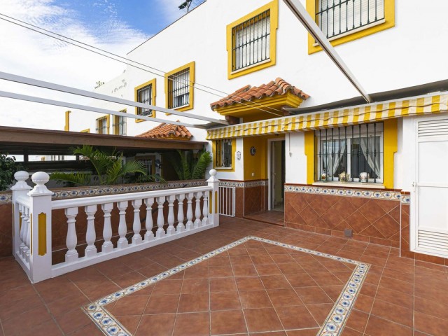 6 Slaapkamer Rijtjeshuis in Marbella