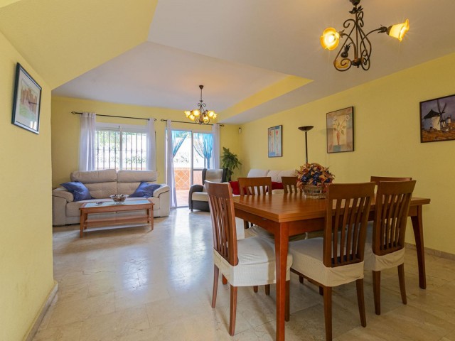 6 Slaapkamer Rijtjeshuis in Marbella