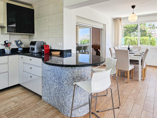4 Bedrooms Villa in Riviera del Sol