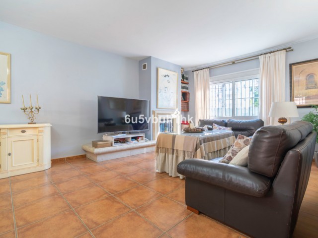 Villa con 4 Dormitorios  en Fuengirola