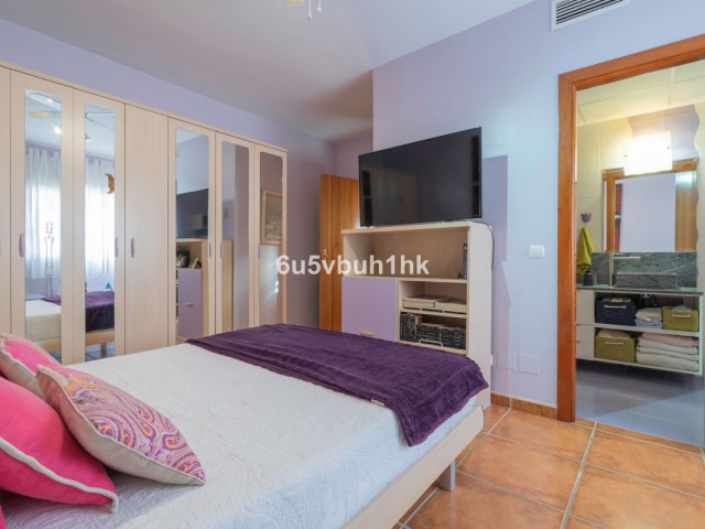 Villa con 4 Dormitorios  en Fuengirola