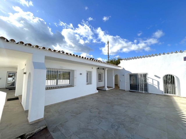 Villa Mijas Costa - R4930186
