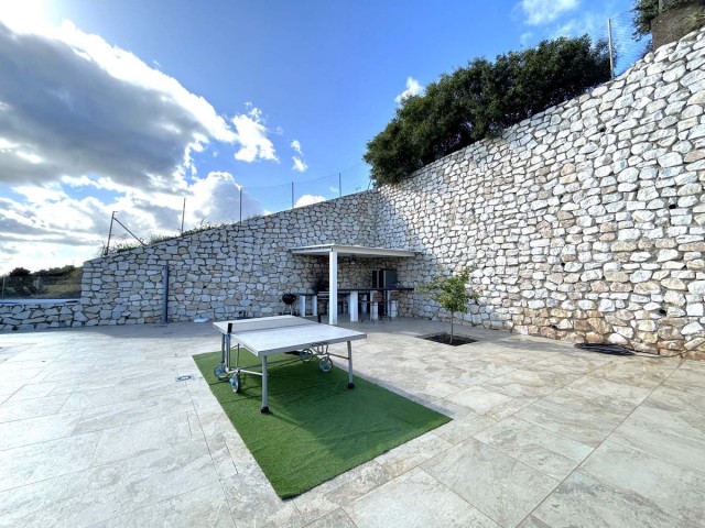 7 Bedrooms Villa in Mijas Costa