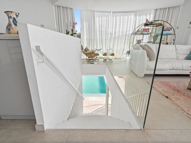 Villa avec 3 Chambres  à Marbesa