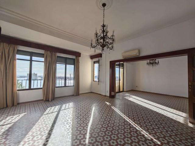 4 Slaapkamer Appartement in Málaga Centro