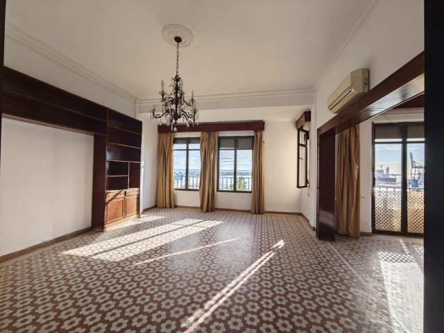 4 Slaapkamer Appartement in Málaga Centro