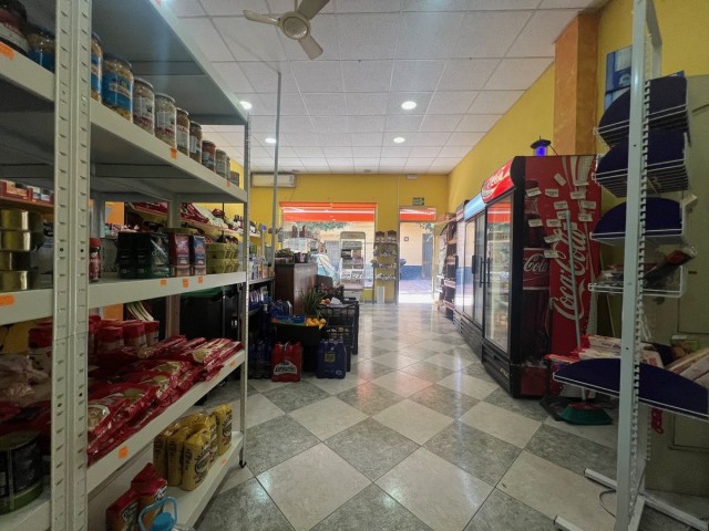 Commercial, Estepona, R5245705