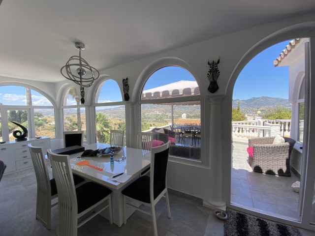 Huvila, Cerros del Aguila, R5247721
