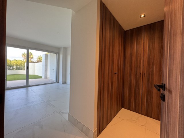 2 Bedrooms Apartment in San Pedro de Alcántara