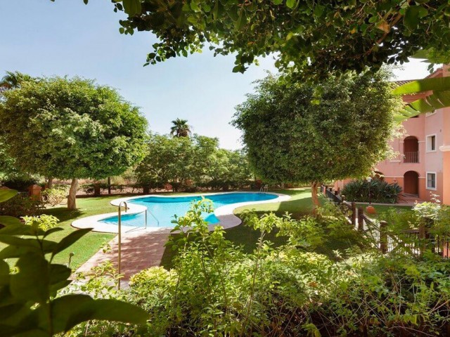 Appartement avec 3 Chambres  à Monte Halcones