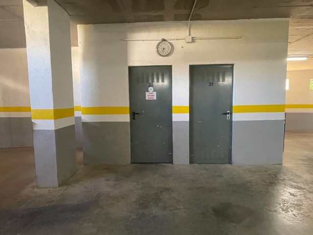 Appartement avec 3 Chambres  à Monte Halcones