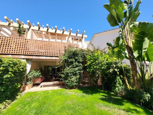 Huoneisto, Rio Real, R5245546