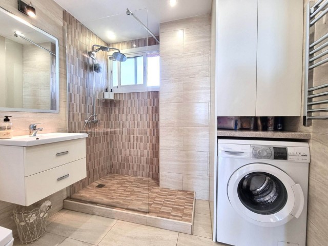 2 Bedrooms Apartment in Calahonda