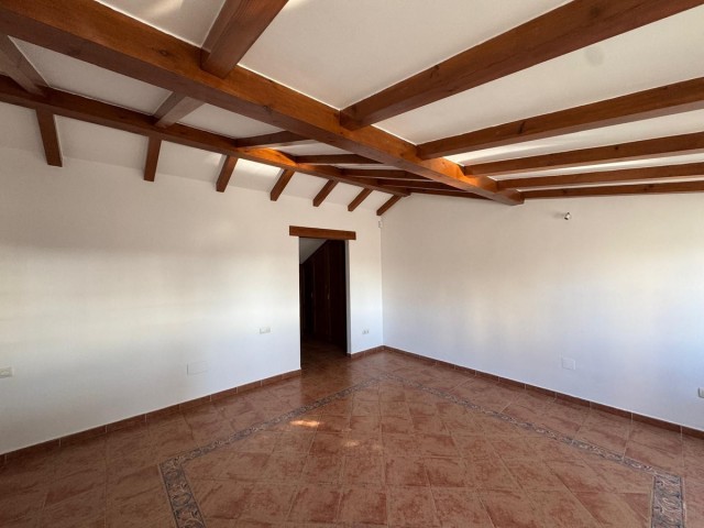 4 Bedrooms Townhouse in Marbella