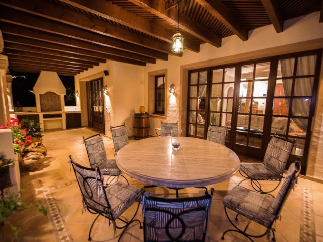 8 Soveroms Villa i La Zagaleta