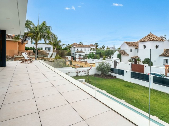 5 Makuuhuoneen Huvila San Pedro de Alcántara
