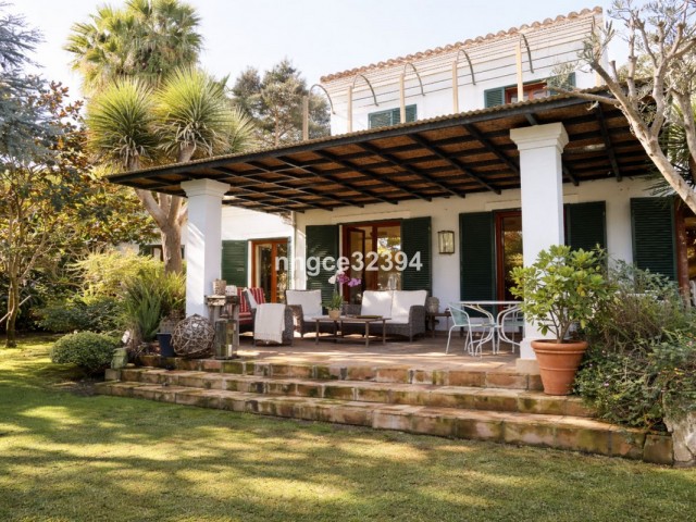 Villa avec 5 Chambres  à Sotogrande Costa