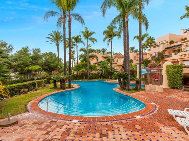 3 Bedrooms Apartment in Sierra Blanca