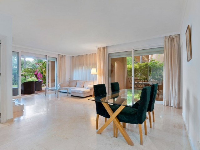 3 Bedrooms Apartment in Sierra Blanca