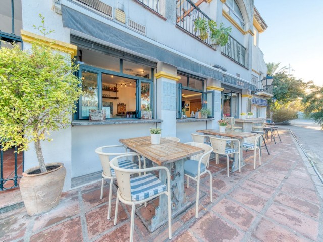 Commercial in San Pedro de Alcántara