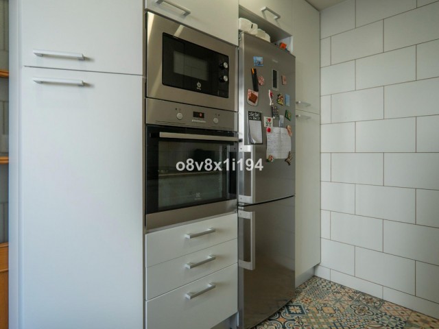 Appartement avec 4 Chambres  à Málaga