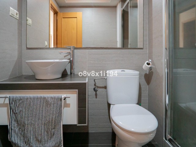 Appartement avec 4 Chambres  à Málaga