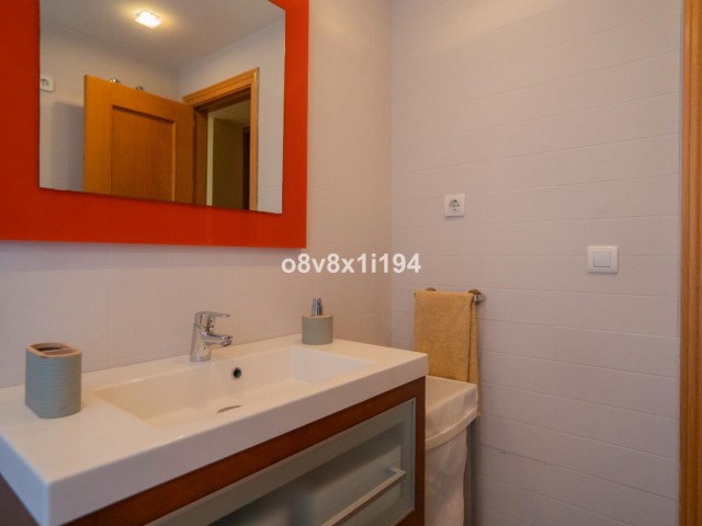 Appartement avec 4 Chambres  à Málaga