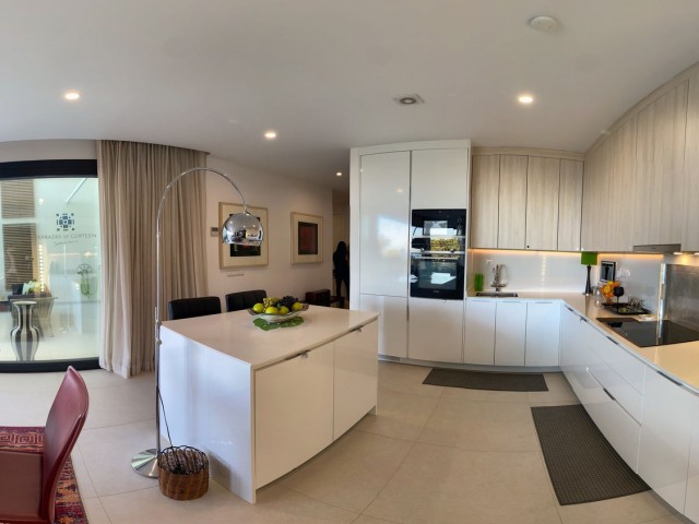 Maison mitoyenne avec 3 Chambres  à Casares Playa