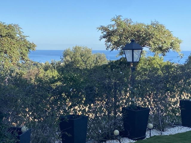 Maison mitoyenne avec 3 Chambres  à Casares Playa