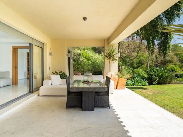 4 Makuuhuoneen Huvila Sotogrande